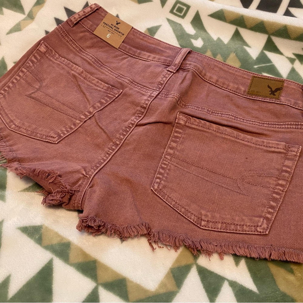 American Eagle Pink Hi-Rise Festival Shortie Distressed Jean Shorts Size: 6 - Picture 4 of 11